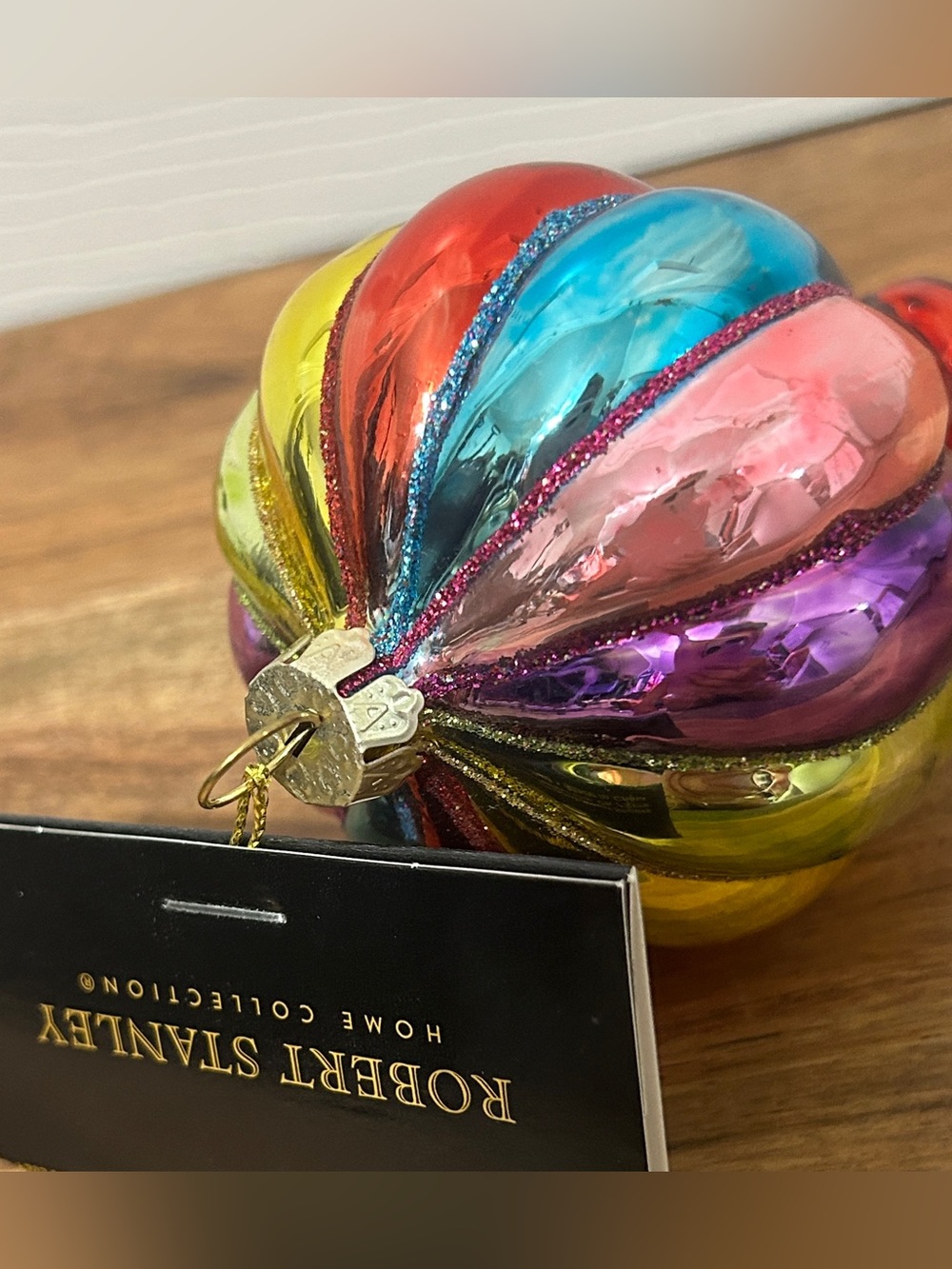 Robert Stanley Blown Glass Christmas Ornament Hot Air Balloon 3.5”X5” NEW - Picture 2 of 2